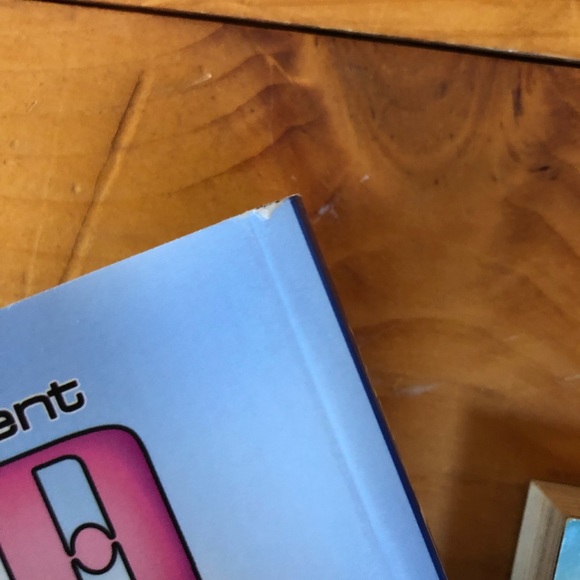 Amazing Agent Luna Manga Volume 1, 2, & 4 Nunzio DeFilippis Christina Weir Shiei - Picture 6 of 9